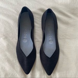 Rothy’s shoes | The Merino Point in Shadow